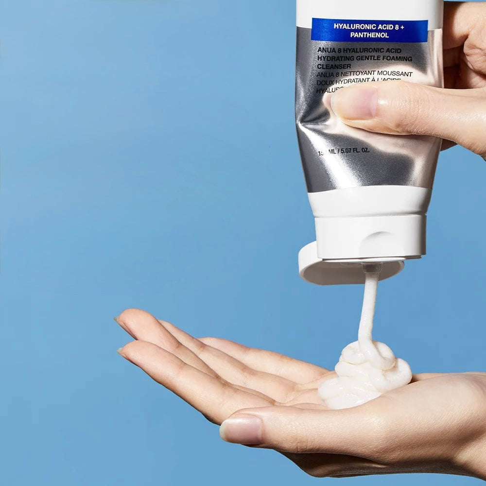 8 Hyaluronic Acid Hydrating Gentle Foaming Cleanser